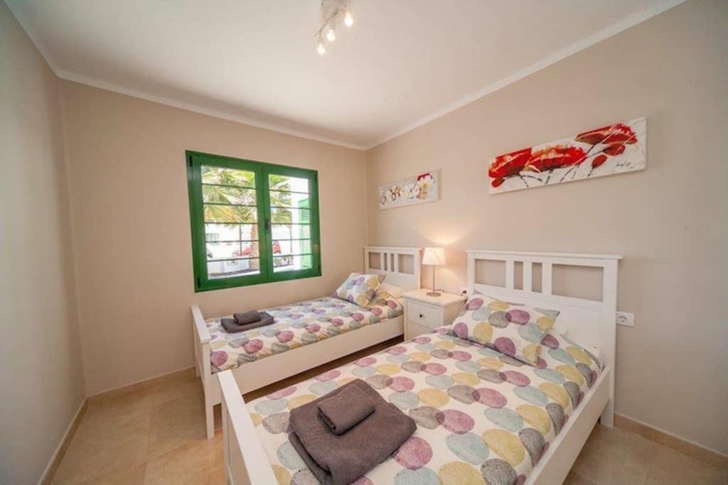 Bandama 14! 2 Bedroom Newly Renovated Bungalow, Los Pocillos, Puerto Del Carmen. Puerto del Carmen  Ngoại thất bức ảnh